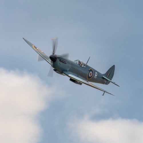 Spitfire PRXI PL965.